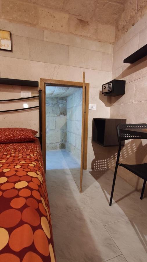 Al Fly Bed and Breakfast Monopoli Eksteriør billede